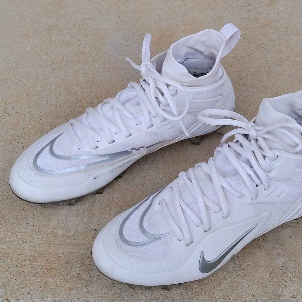 Nike hurrache cleats